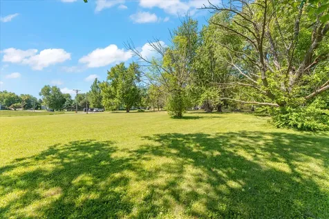 501 North State Street Bellflower IL 62174