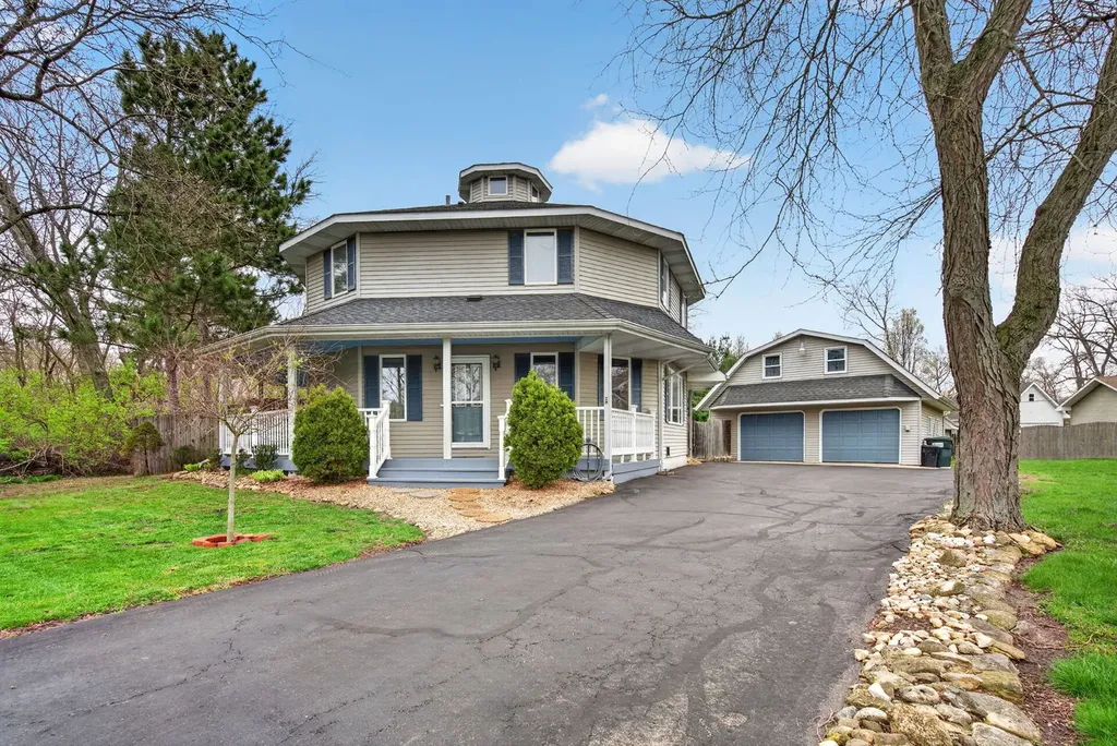 3420 Quail Court Morris IL 60450