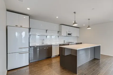 115 Lake Street Libertyville IL 60048