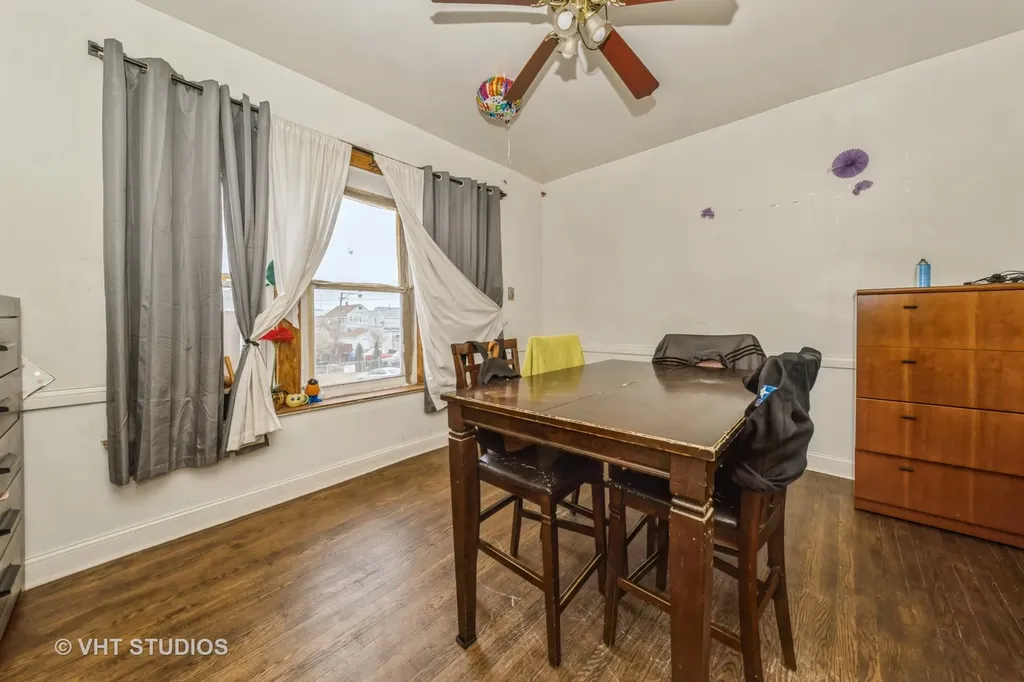 3801 South Kedzie Avenue Chicago IL 60632