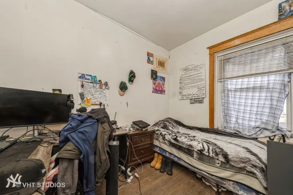 3801 South Kedzie Avenue Chicago IL 60632