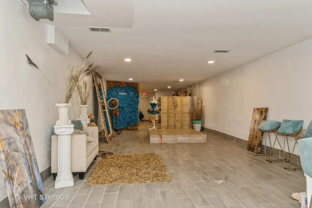 3801 South Kedzie Avenue Chicago IL 60632