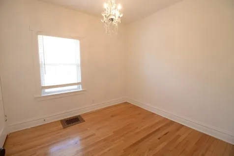 6840 30TH Street Berwyn IL 60402