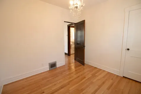 6840 30TH Street Berwyn IL 60402