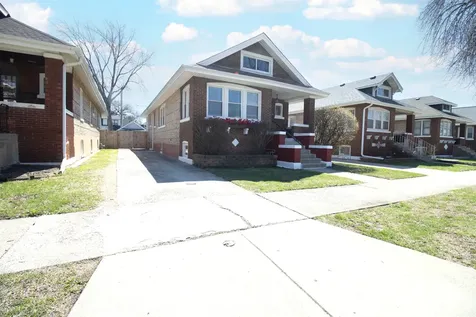 6840 30TH Street Berwyn IL 60402