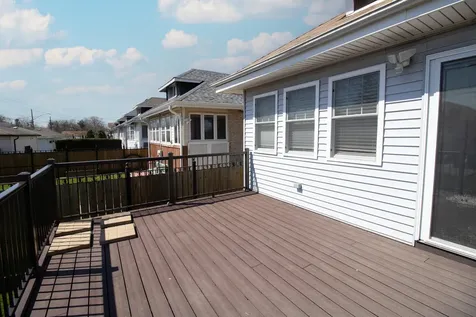 6840 30TH Street Berwyn IL 60402
