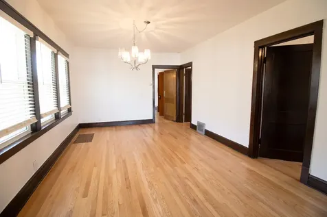 6840 30TH Street Berwyn IL 60402