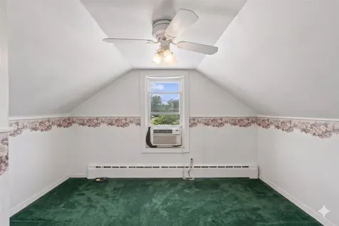 427 South Elmwood Avenue Waukegan IL 60085