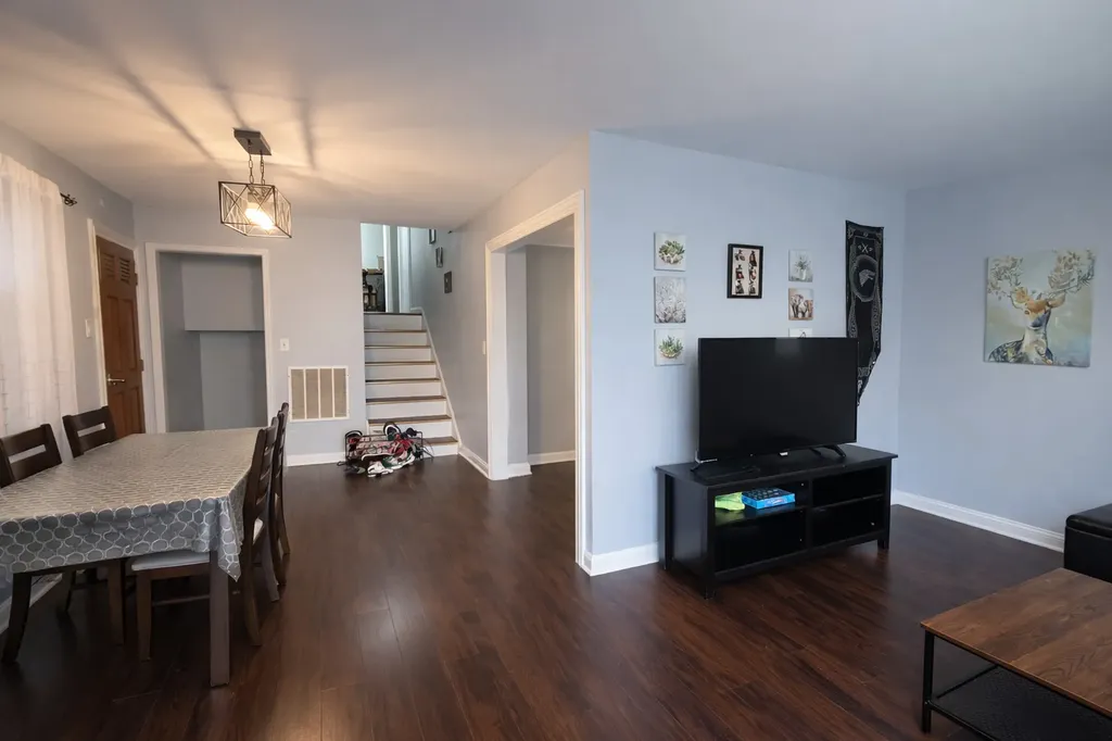 4332 South Wood Street Chicago IL 60609