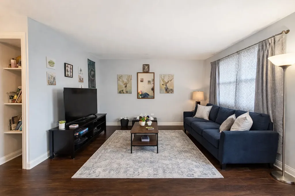 4332 South Wood Street Chicago IL 60609