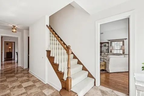 545 Windsor Road Inverness IL 60067