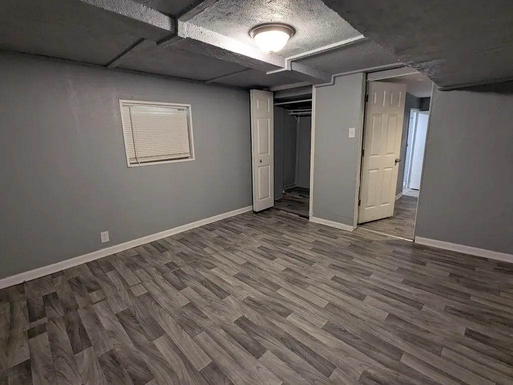 8601 South Kingston Avenue Chicago IL 60617