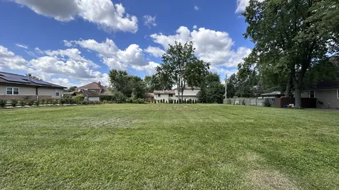 7240 Giddings Avenue Burr Ridge IL 60527