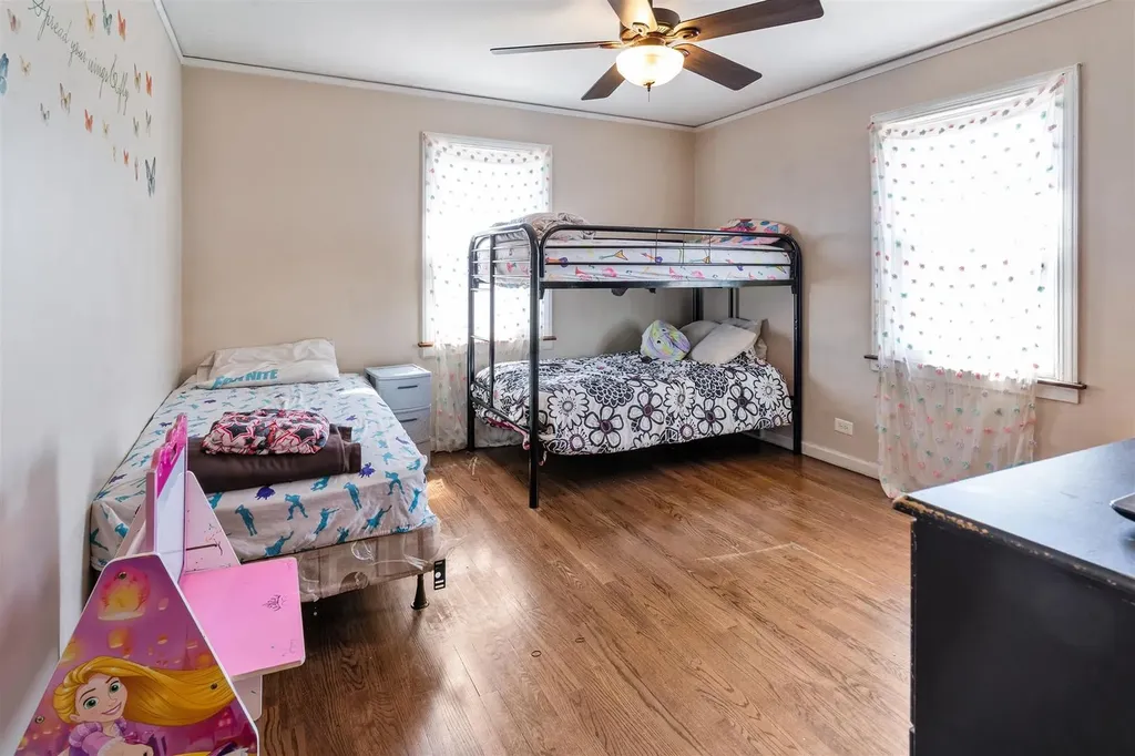 8108 South Wood Street Chicago IL 60620