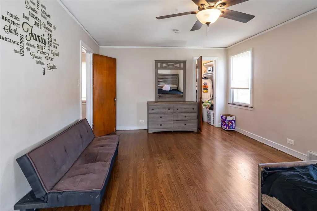 8108 South Wood Street Chicago IL 60620