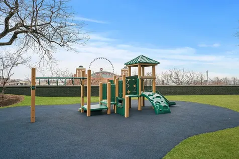 505 North Lake Shore Drive Chicago IL 60611