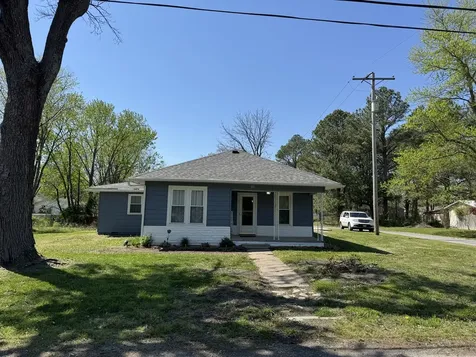 311 North Goldheimer Avenue Benton IL 62812