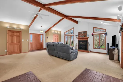 2279 East 500 N Road Paxton IL 60957