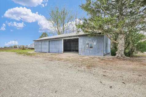 2279 East 500 N Road Paxton IL 60957