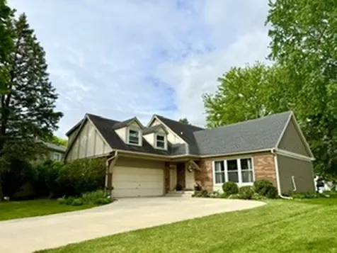 206 Ashland Court Vernon Hills IL 60061