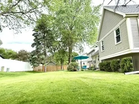 206 Ashland Court Vernon Hills IL 60061