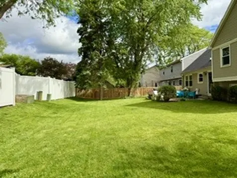 206 Ashland Court Vernon Hills IL 60061