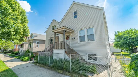 10439 South Avenue M Chicago IL 60617