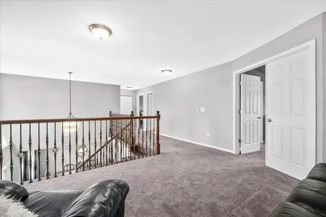 1031 South Carly Circle Yorkville IL 60560