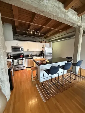 333 South Desplaines Street Chicago IL 60661