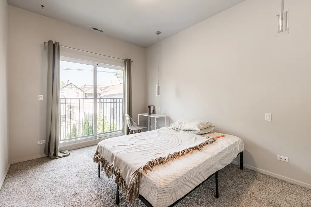 2108 West 18th Place Chicago IL 60608