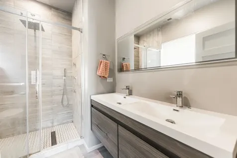 2108 West 18th Place Chicago IL 60608