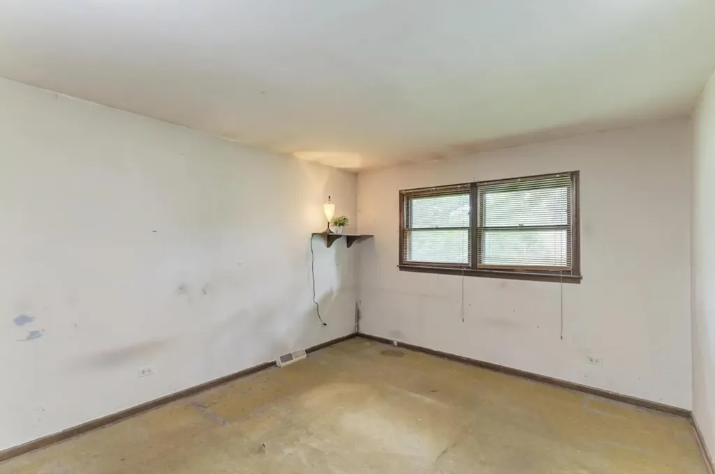 8017 Sawyer Road Darien IL 60561