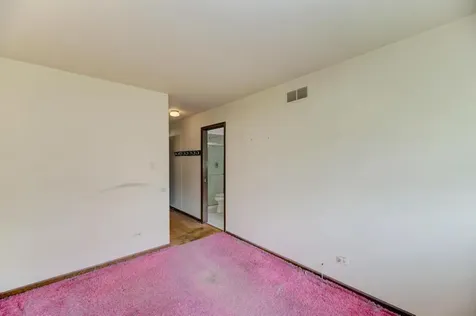 8017 Sawyer Road Darien IL 60561