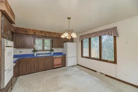 8017 Sawyer Road Darien IL 60561