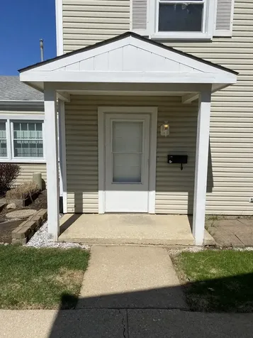 188 Robert Court Bartlett IL 60103