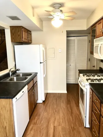 188 Robert Court Bartlett IL 60103