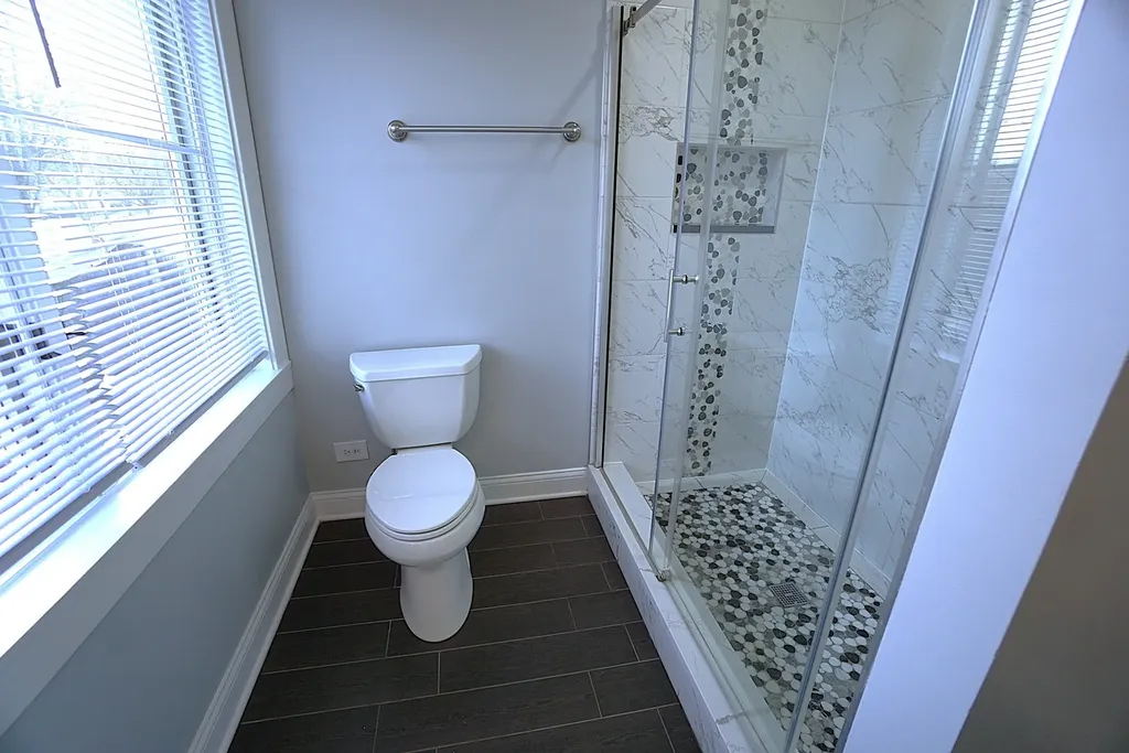 5249 Hoffman Street Skokie IL 60077