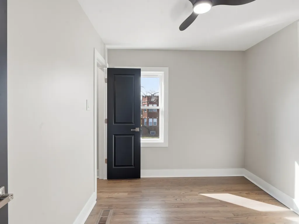 600 East 87th Place Chicago IL 60619