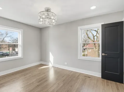 600 East 87th Place Chicago IL 60619
