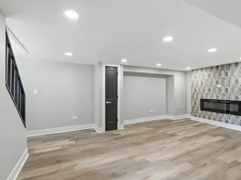 600 East 87th Place Chicago IL 60619