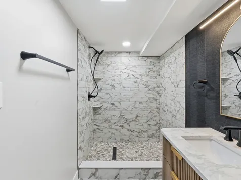 600 East 87th Place Chicago IL 60619