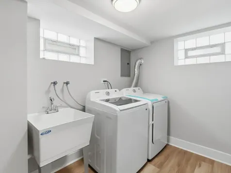 600 East 87th Place Chicago IL 60619