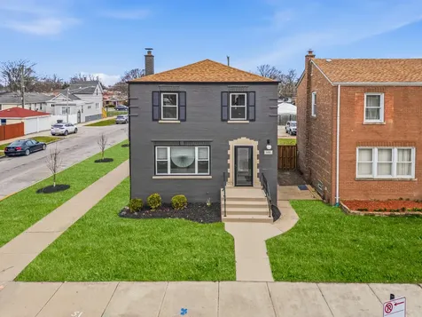 600 East 87th Place Chicago IL 60619