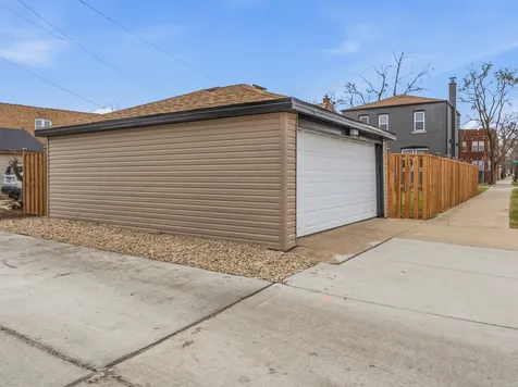 600 East 87th Place Chicago IL 60619