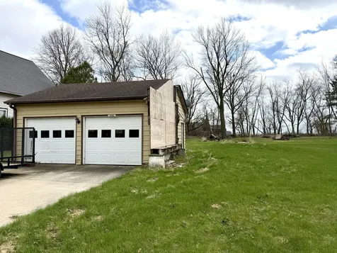 5982 West Clare Road Clare IL 60111