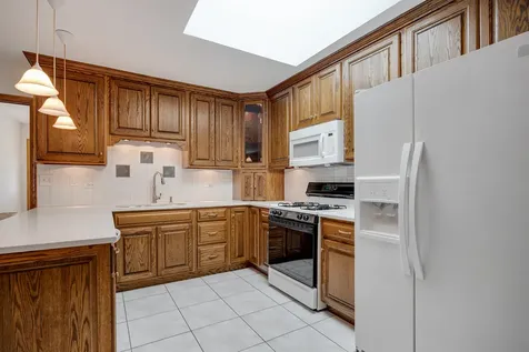 16148 85TH Avenue Tinley Park IL 60487
