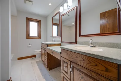 16148 85TH Avenue Tinley Park IL 60487