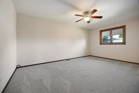 16148 85TH Avenue Tinley Park IL 60487