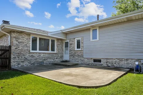 16148 85TH Avenue Tinley Park IL 60487