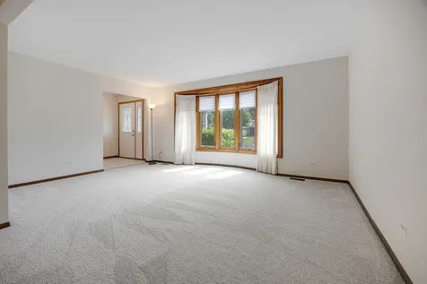 16148 85TH Avenue Tinley Park IL 60487